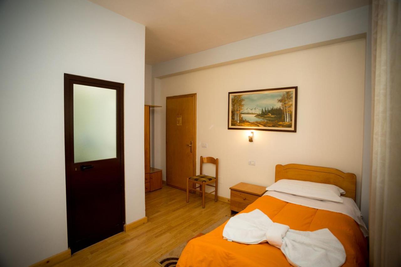 Kolping Hotel Shkoder Ngoại thất bức ảnh