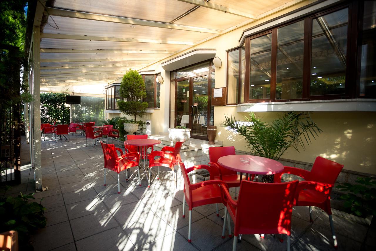 Kolping Hotel Shkoder Ngoại thất bức ảnh